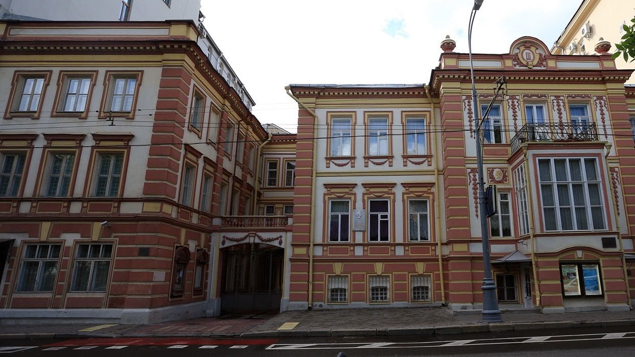 Лекция «Автор в цифровую эпоху – лузер или бенефециар?» – события на сайте «Московские Сезоны»