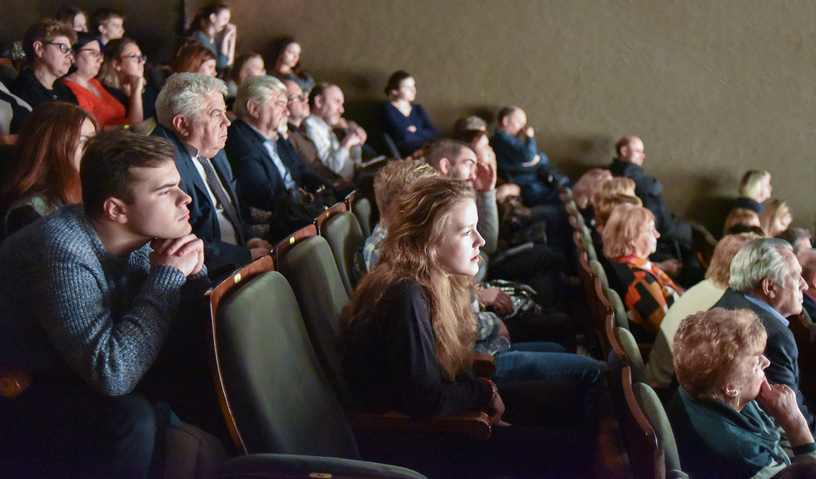 «“А существует ли любовь?” — спрашивают пожарники» в театре «На набережной» – события на сайте «Московские Сезоны»