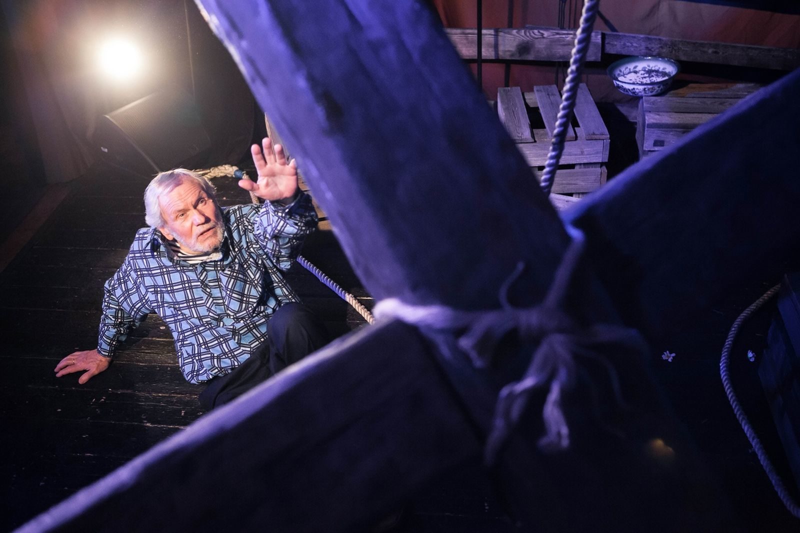 Предпремьерный показ спектакля «Русский крест» в театр «Глас» – события на сайте «Московские Сезоны»