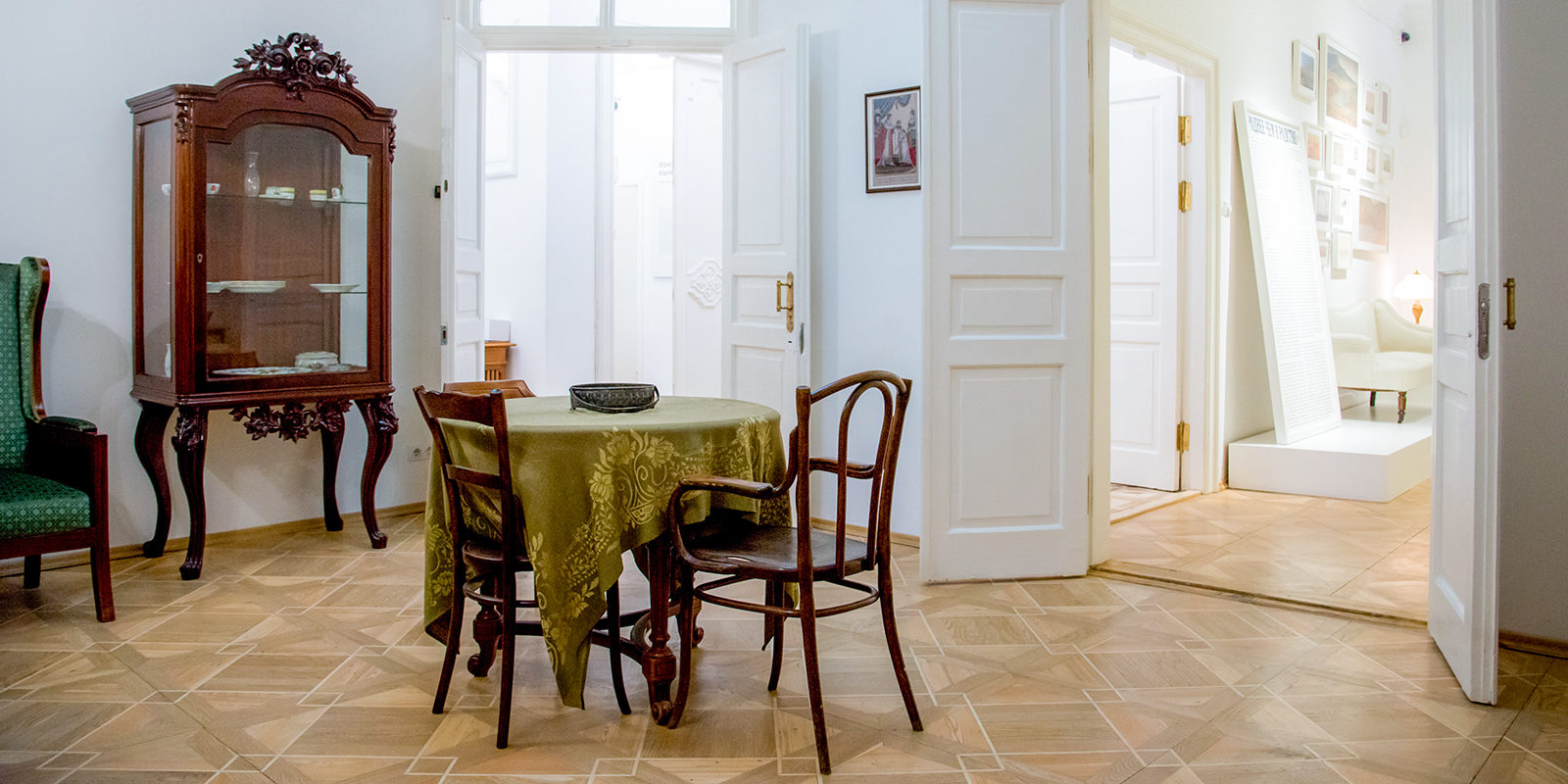 «Диалоги клуба поэзии» в Доме-музее Марины Цветаевой – события на сайте «Московские Сезоны»