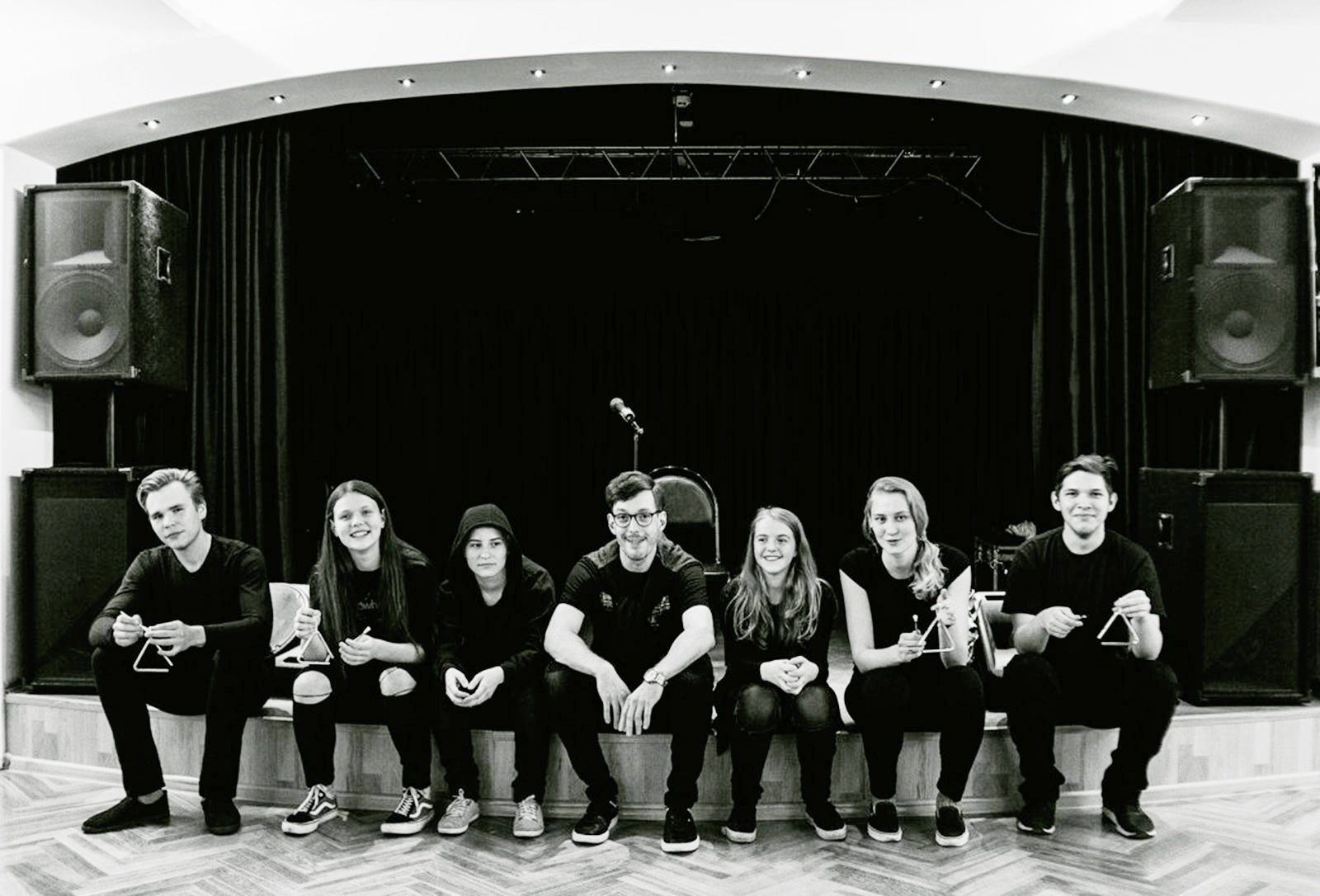 «Вне…» на творческой площадке «МосАРТ» – события на сайте «Московские Сезоны»