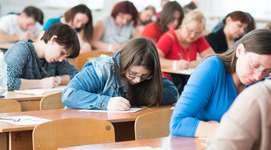 Тотальный диктант в культурном центре «Яковлевское» – события на сайте «Московские Сезоны»