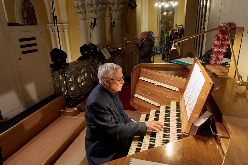 Концерт «Вечер при свечах. Музыка для органа и виолончели» – события на сайте «Московские Сезоны»