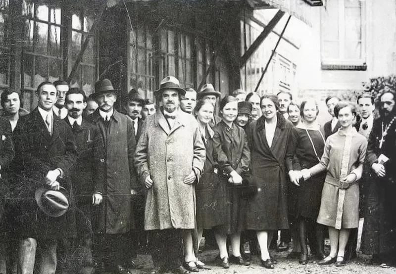 Лекция «Студенческие организации русского зарубежья в 1920-е годы» в Публичной библиотеке – события на сайте «Московские Сезоны»