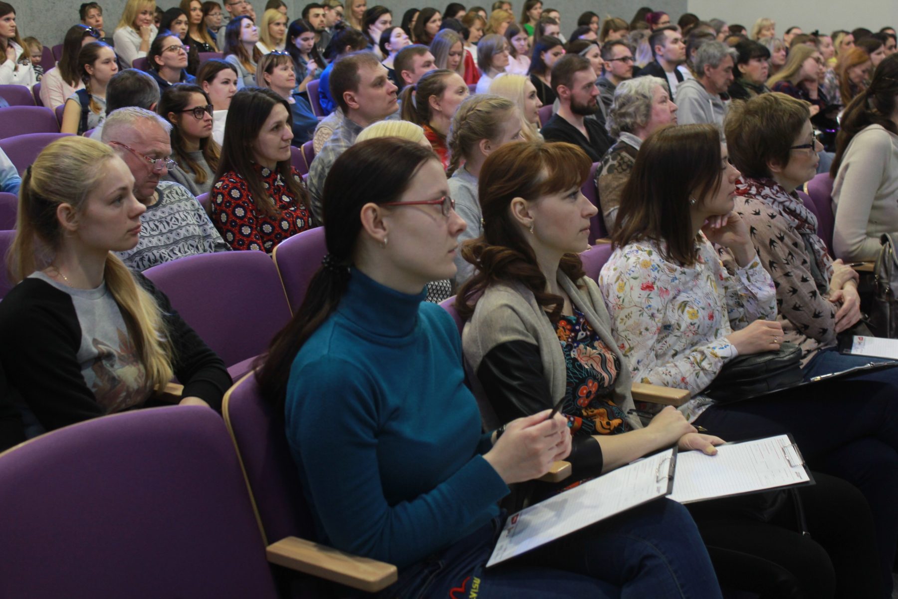 Акция «Тотальный диктант» в КЦ «Северное Чертаново» – события на сайте «Московские Сезоны»