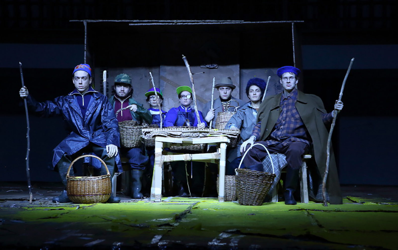 «Русский блюз. Поход за грибами» в театре «Школа драматического искусства» – события на сайте «Московские Сезоны»