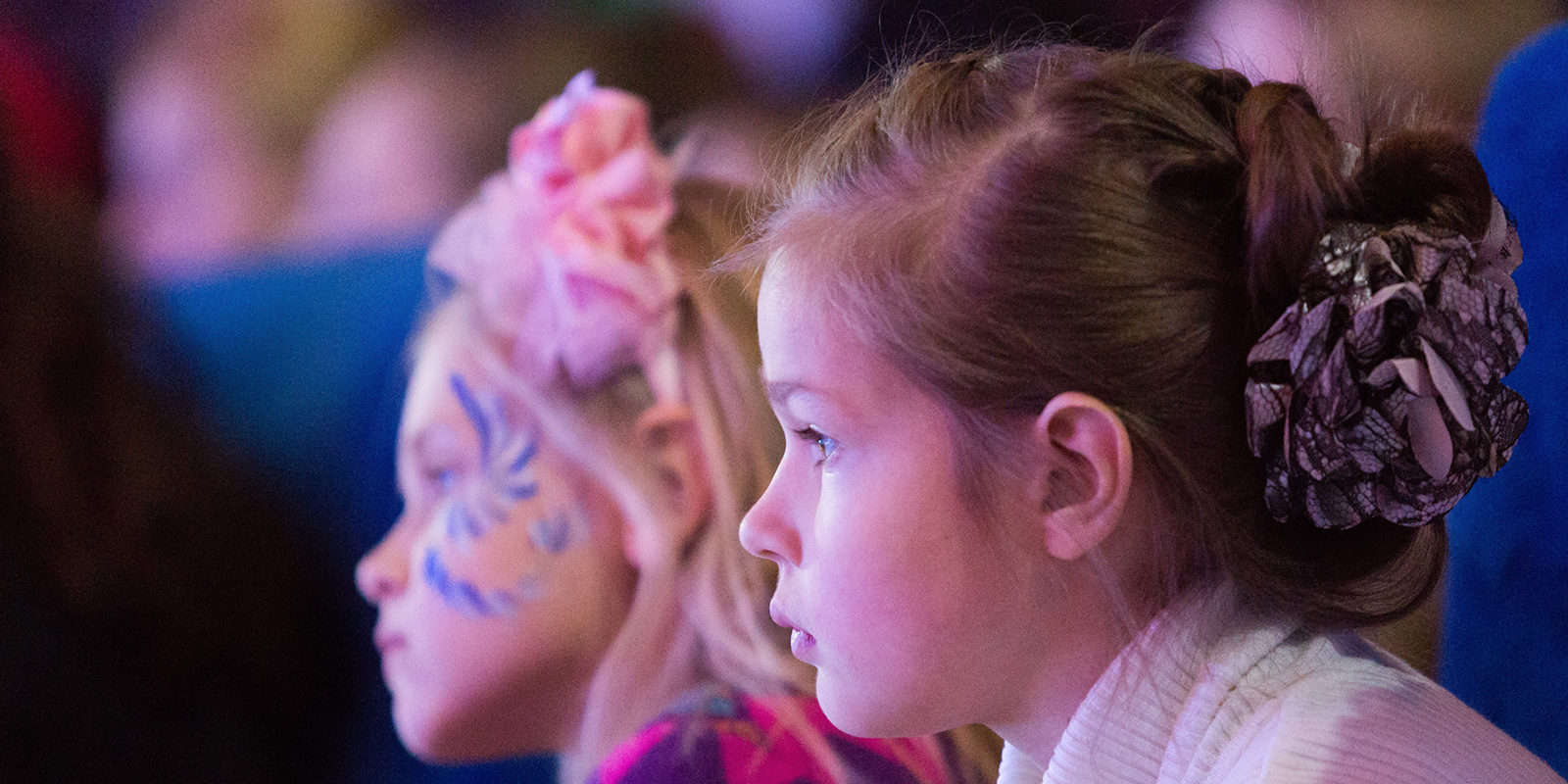 «Сказки по-английски» в Театре музыки и поэзии под руководством Елены Камбуровой – события на сайте «Московские Сезоны»