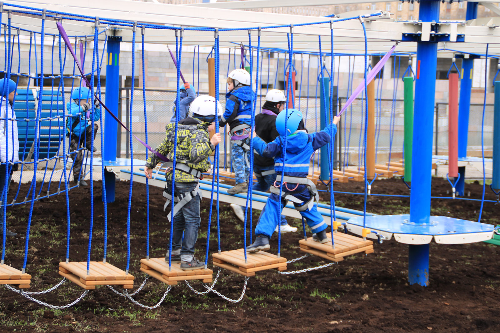 Праздничное открытие веревочного парка на Поклонной горе – события на сайте «Московские Сезоны»