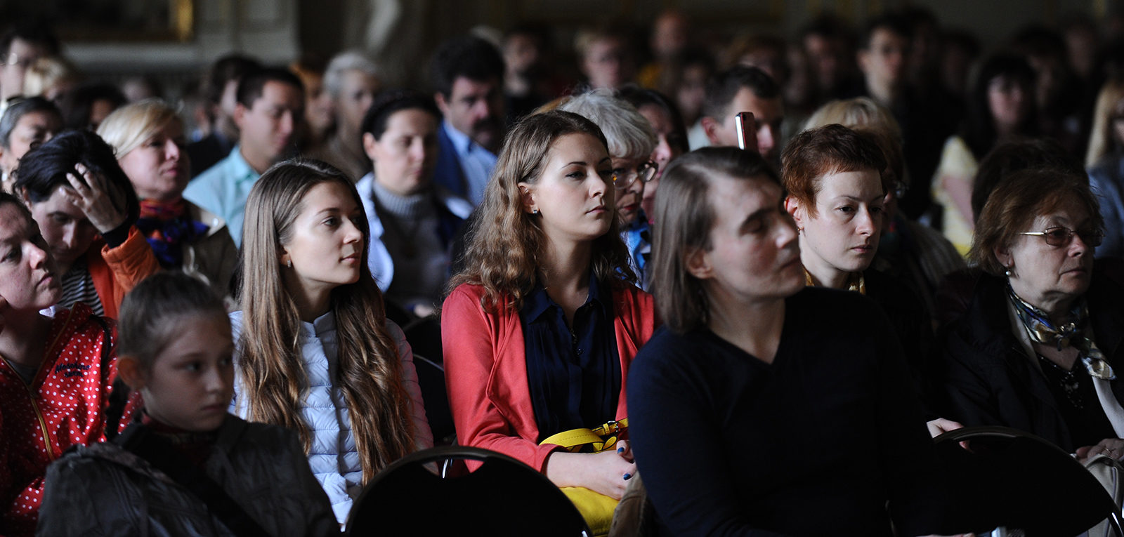 «Снился мне сад…» в Театре музыки и поэзии под руководством Елены Камбуровой – события на сайте «Московские Сезоны»