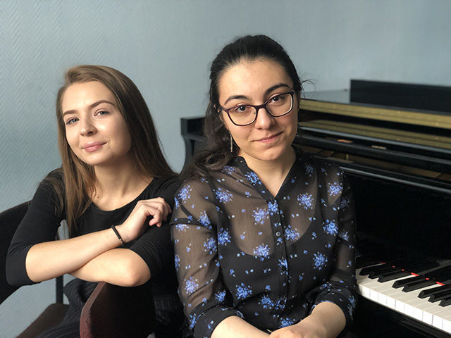 Концерт «Фортепианный дуэт: играем в четыре руки» в Есенин-центре – события на сайте «Московские Сезоны»