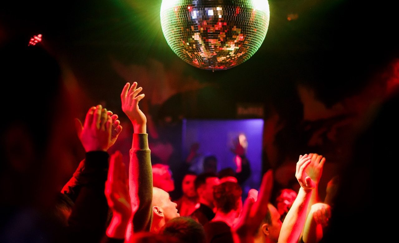 Дискотека Dance MIX в Раменках – события на сайте «Московские Сезоны»