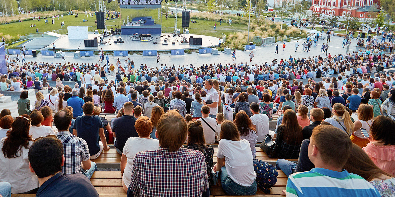 Международный день танца в парке «Зарядье» – события на сайте «Московские Сезоны»