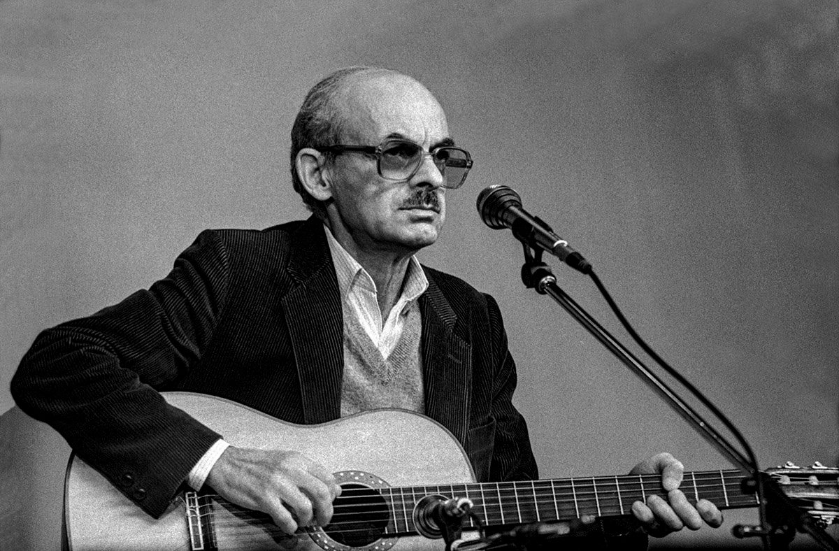 Литературно-музыкальный вечер «Я дежурный по апрелю» в Северном Бутово – события на сайте «Московские Сезоны»