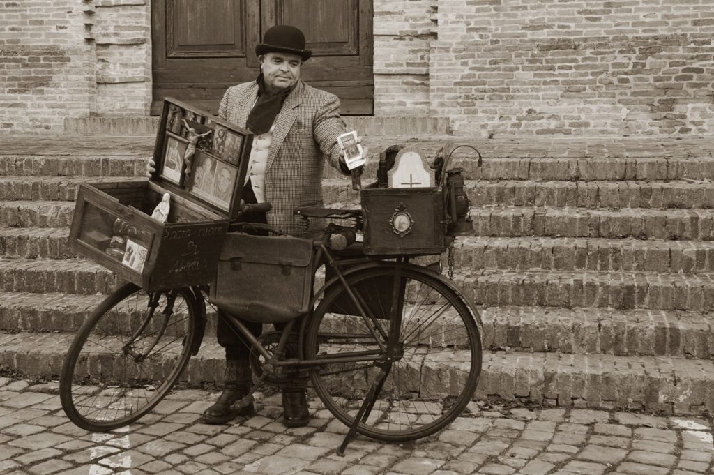 Выставка-коллекция старинных велосипедов из Италии в «Аптекарском огороде» – события на сайте «Московские Сезоны»