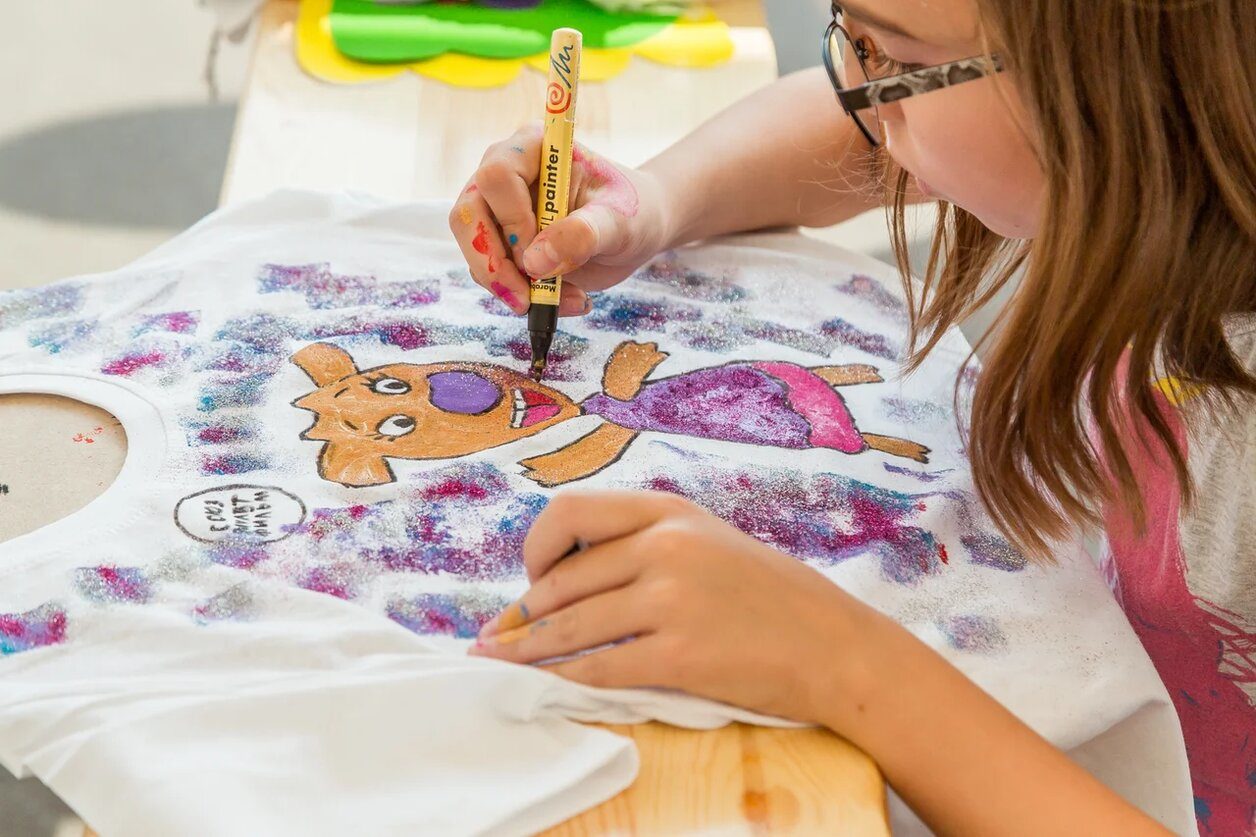 Мастер-классы от «Союзмультфильма» и уроки от музыкантов и диджеев на площади Славы – события на сайте «Московские Сезоны»