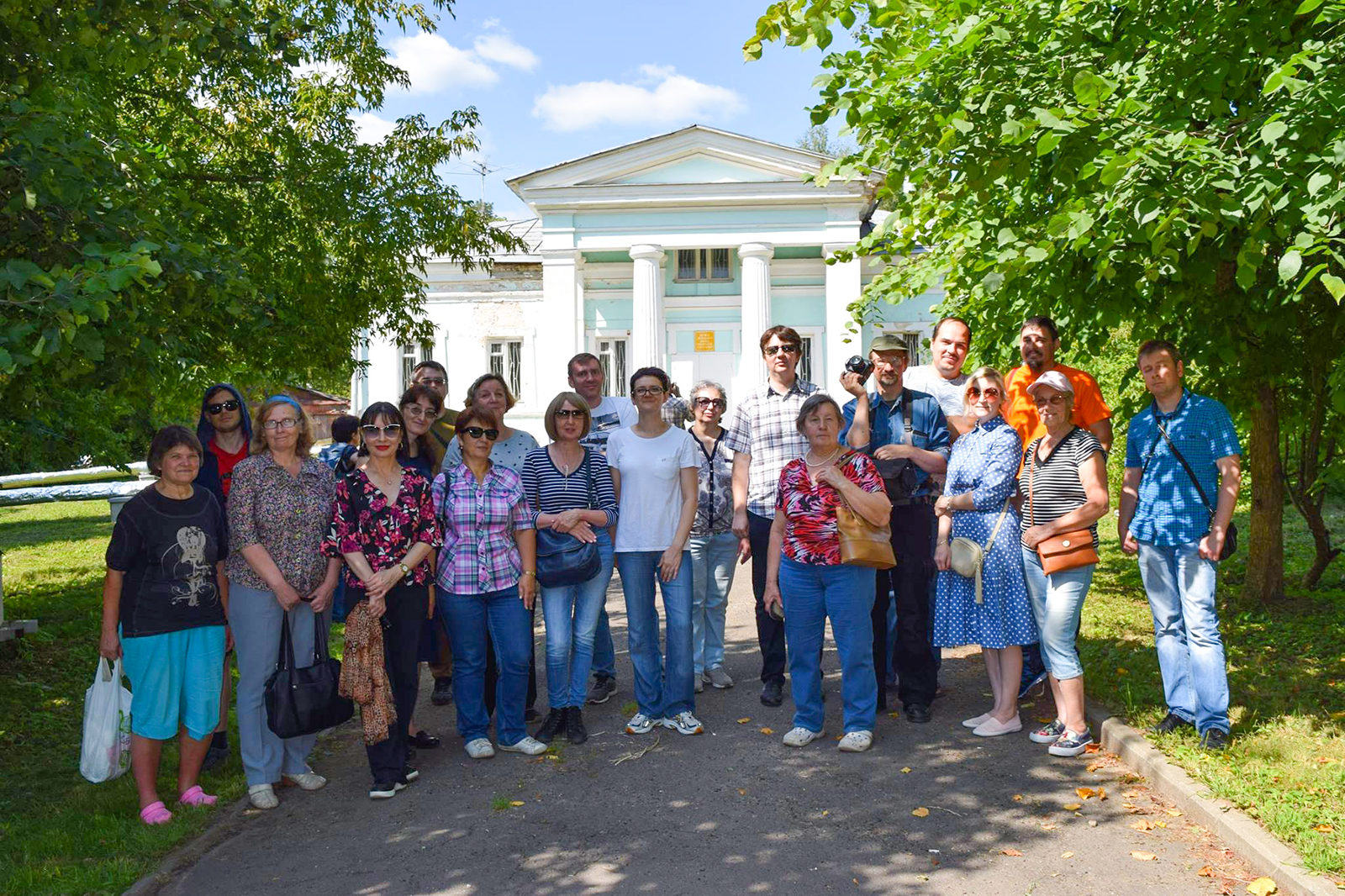 Блог-тур «В свете фар» по ТиНАО – события на сайте «Московские Сезоны»