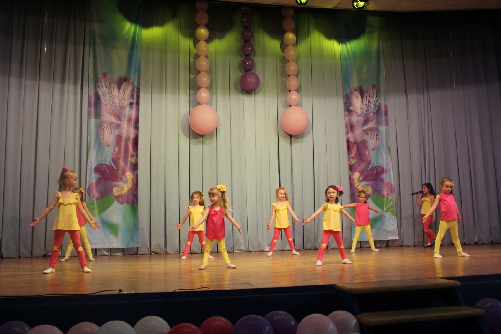 Концерт «Разноцветная планета» в Концертном зале «Солнцево» – события на сайте «Московские Сезоны»