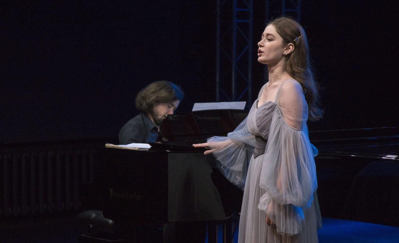 Программа «Большой летний концерт» в КЦ ЗИЛ – события на сайте «Московские Сезоны»