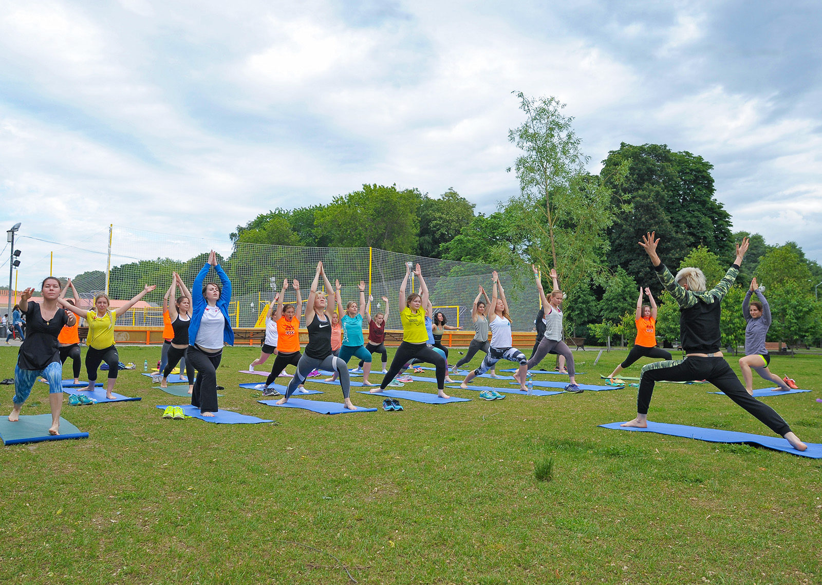 Занятия йогой в парке Северного речного вокзала – события на сайте «Московские Сезоны»