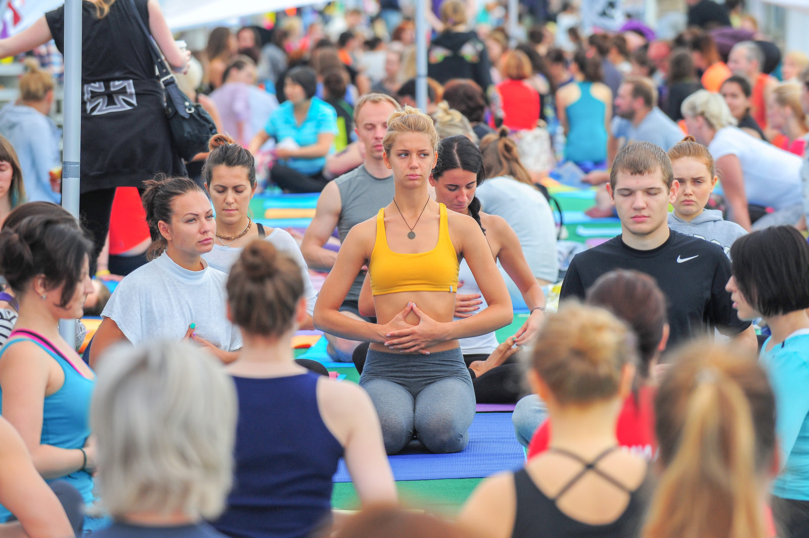 Йога в парке «Ангарские пруды» – события на сайте «Московские Сезоны»