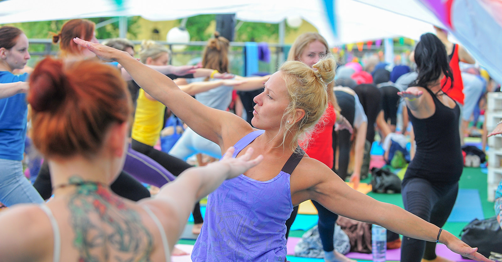Занятия йогой в парке «Ходынское поле» – события на сайте «Московские Сезоны»