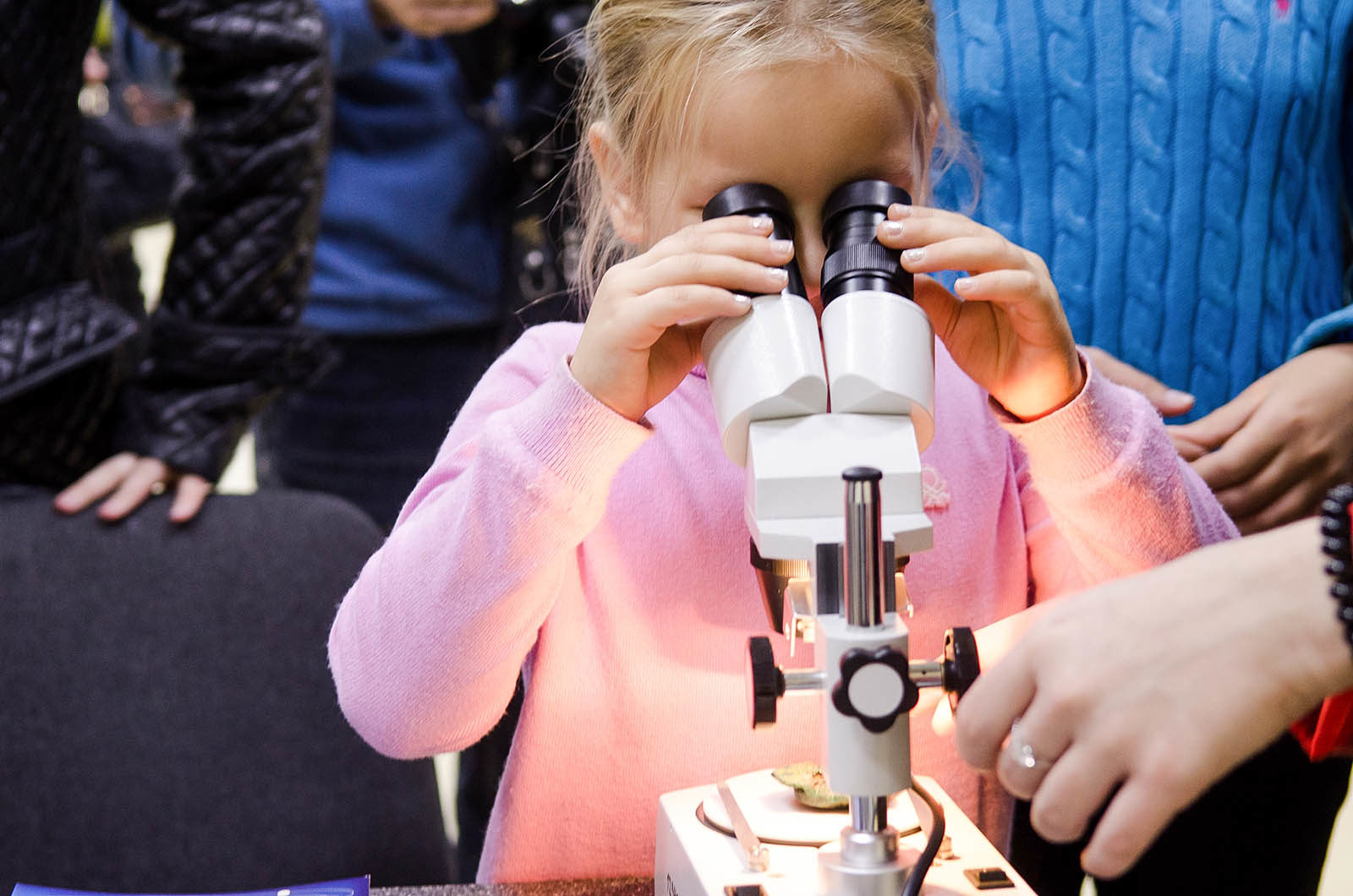 Школа микроскопии в Парке Горького – события на сайте «Московские Сезоны»