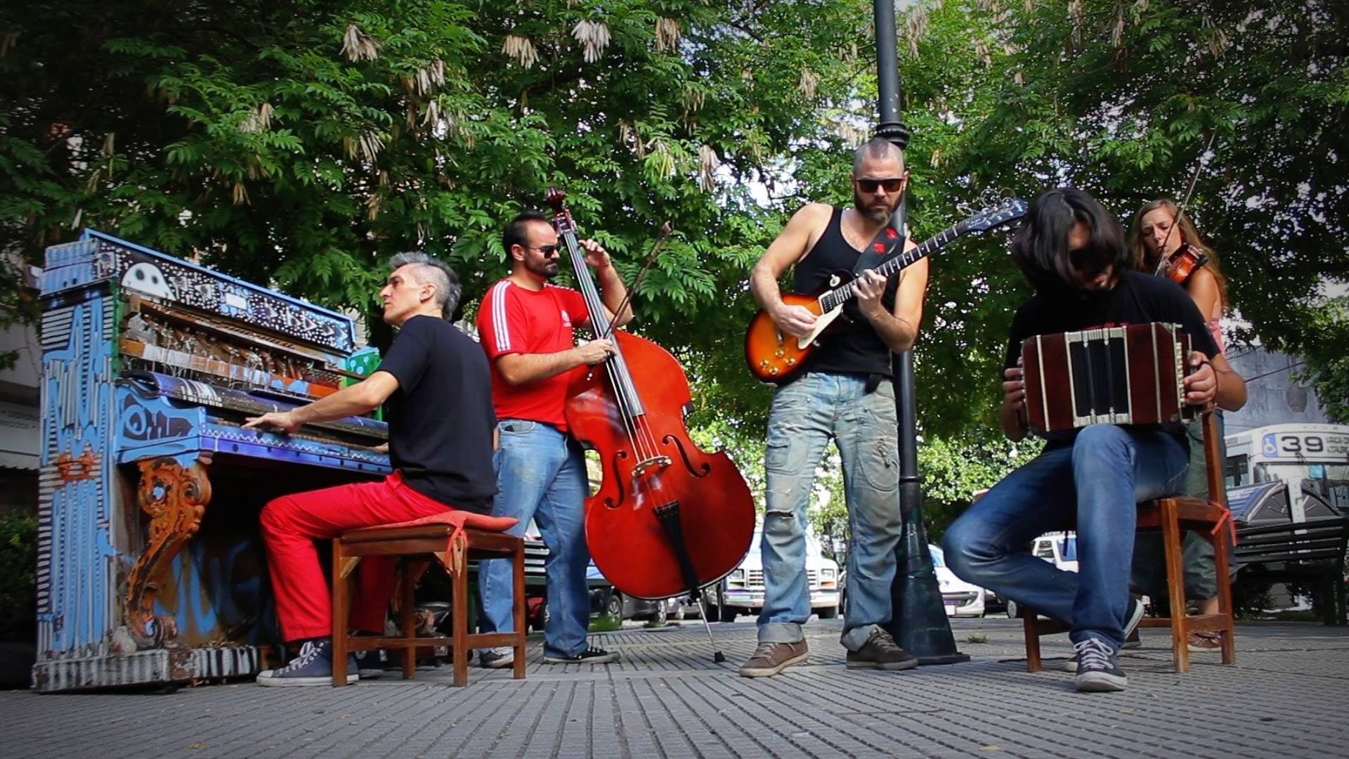 Концерт «La Cachivacheria: танго & джаз & рок» – события на сайте «Московские Сезоны»