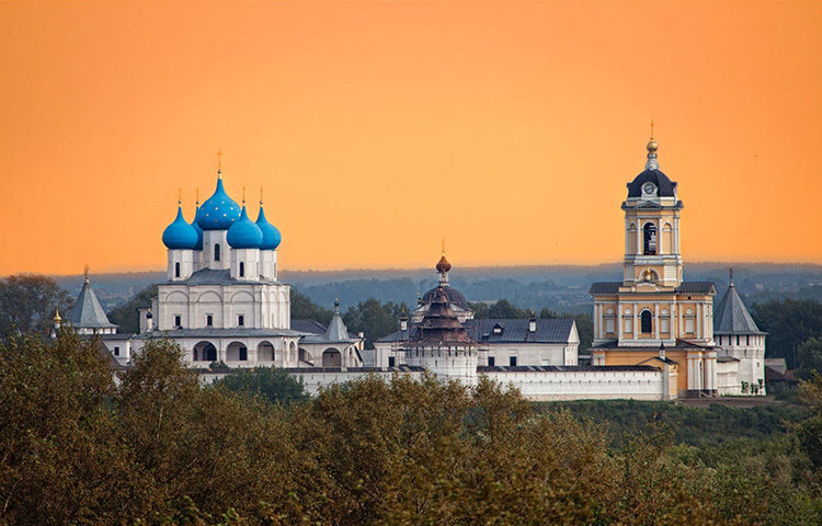 Экскурсия «Серпухов сквозь века, или Волшебный мир красок» – события на сайте «Московские Сезоны»