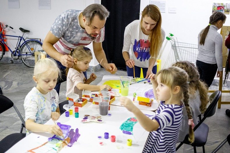 Программа «Летние детские мастерские» в галерее «Богородское» – события на сайте «Московские Сезоны»