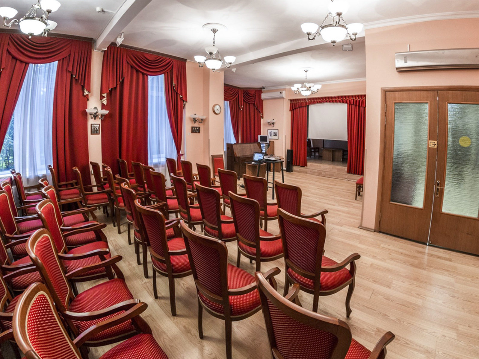 «Барабанщица» в библиотеке № 4 имени Е.А. Фурцевой – события на сайте «Московские Сезоны»