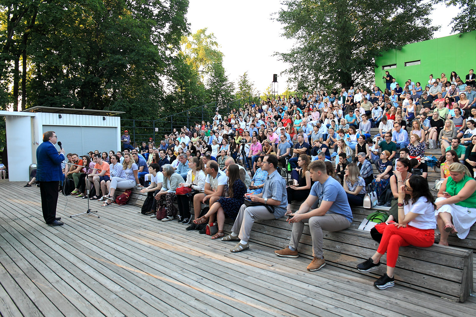 «Как потребитель XXI века диктует нам новый маркетинг» в Парке Горького – события на сайте «Московские Сезоны»