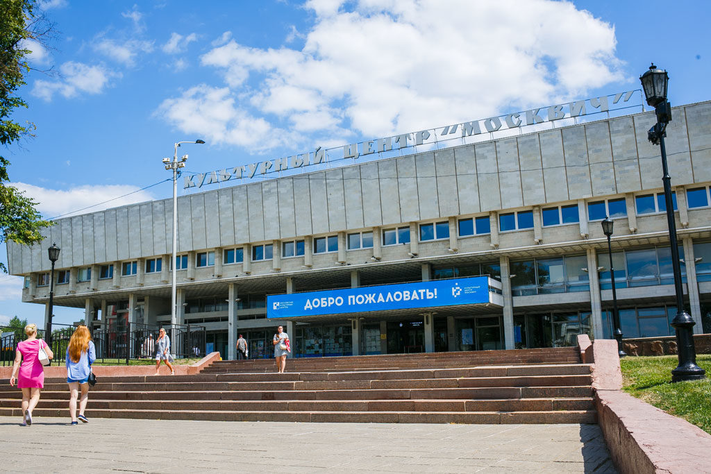 Программа «Литературная среда. Поэма без героя. Анна Ахматова» – события на сайте «Московские Сезоны»