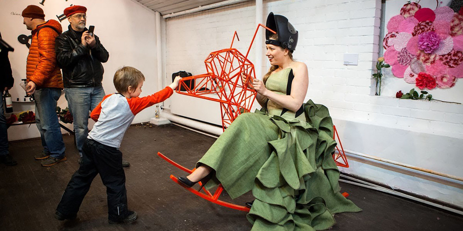 Выставка художницы Weld Queen в галерее «Богородское» – события на сайте «Московские Сезоны»