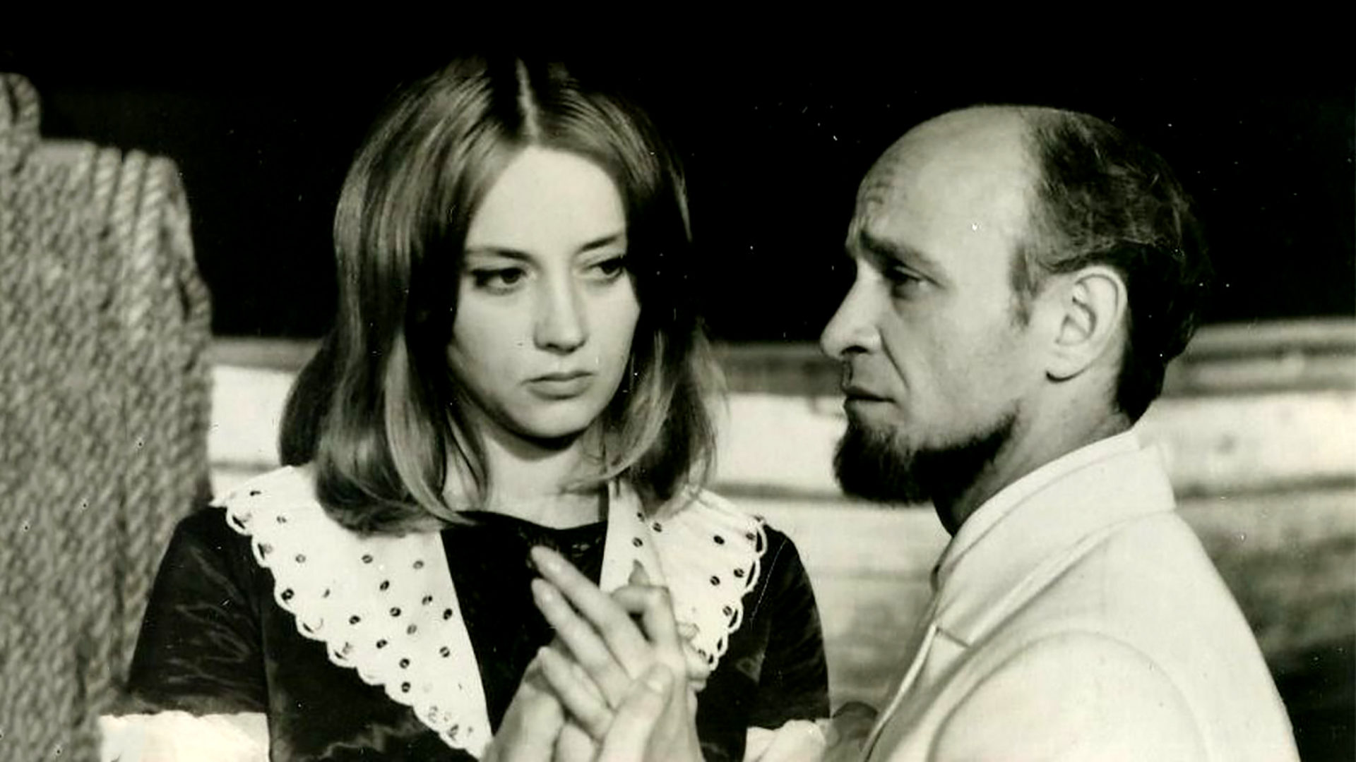 Просмотр и обсуждение фильма «Бегущая по волнам» – события на сайте «Московские Сезоны»