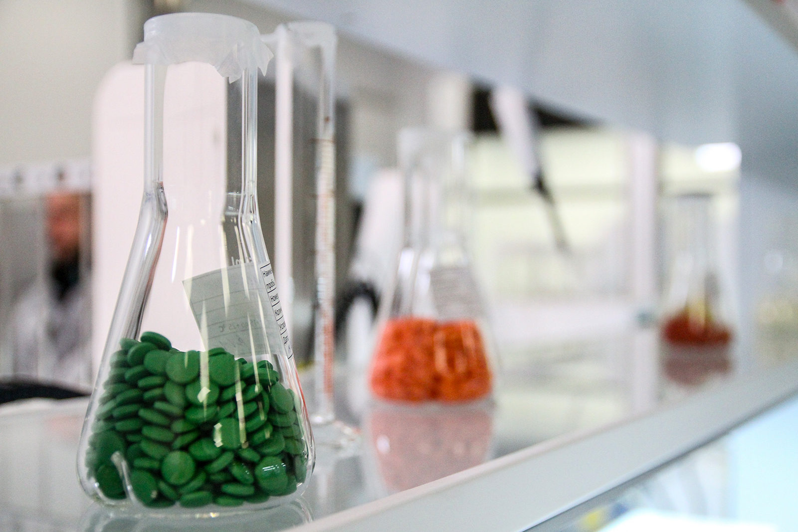 Выставка «Аптека, улица, фонарь…» в музее «Садовое кольцо» – события на сайте «Московские Сезоны»