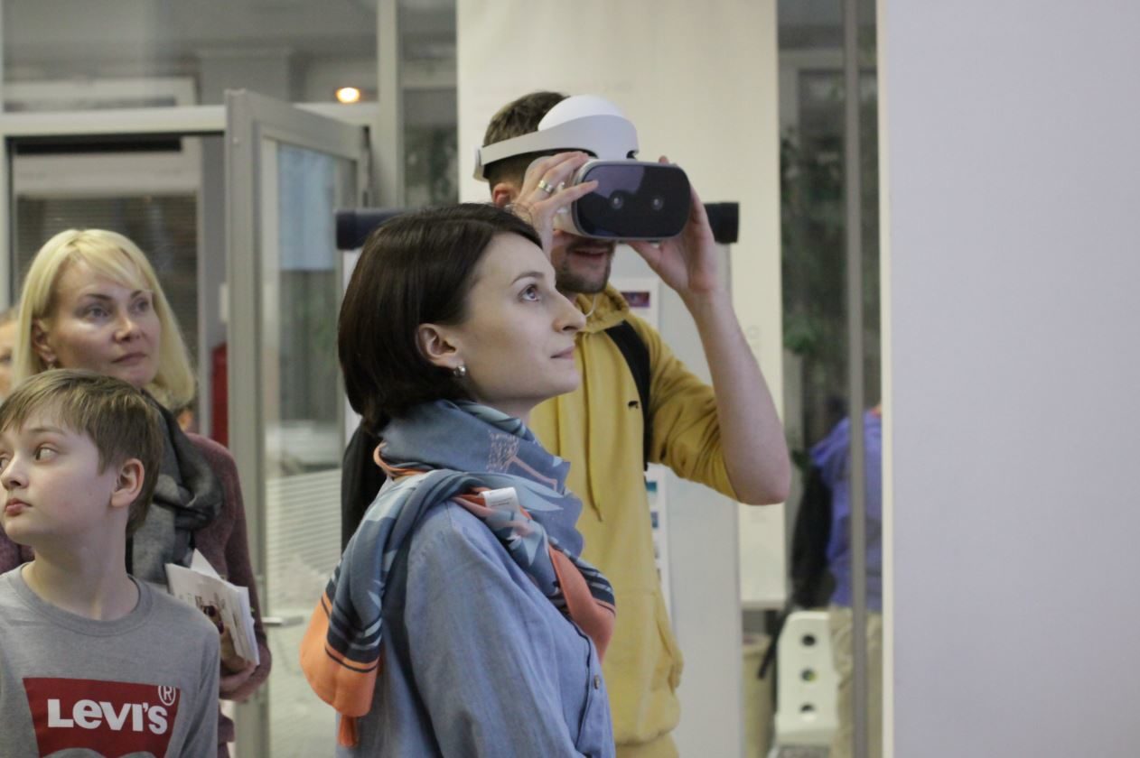 Программа «Изучаем VR-технологии» – события на сайте «Московские Сезоны»