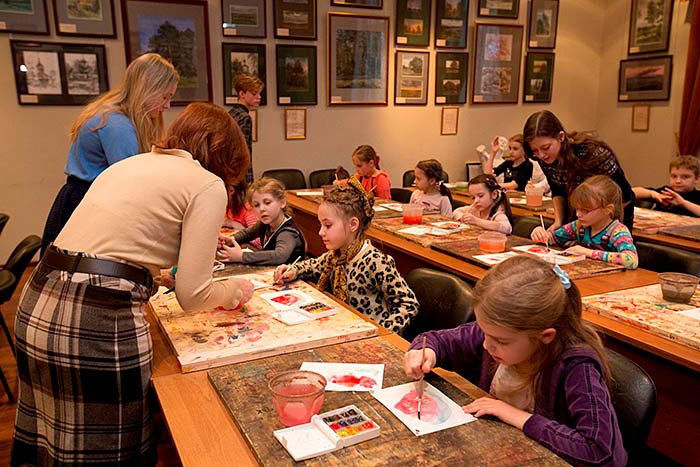 Мастер-класс «Огурчики» в Школе акварели Сергея Андрияки – события на сайте «Московские Сезоны»