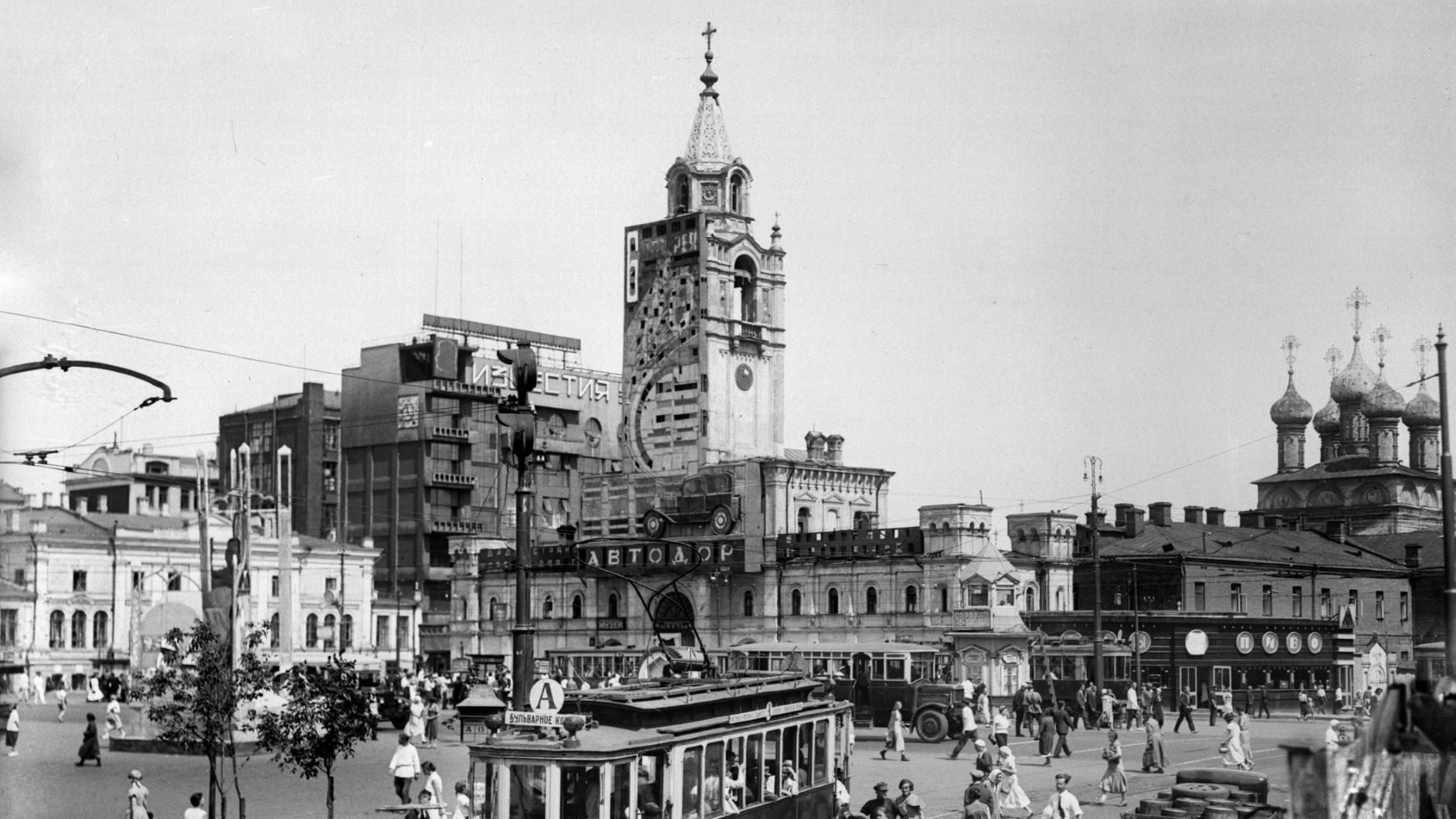 Фотовыставка в честь Дня московского транспорта в павильоне «Медиацентр» парка «Зарядье» – события на сайте «Московские Сезоны»