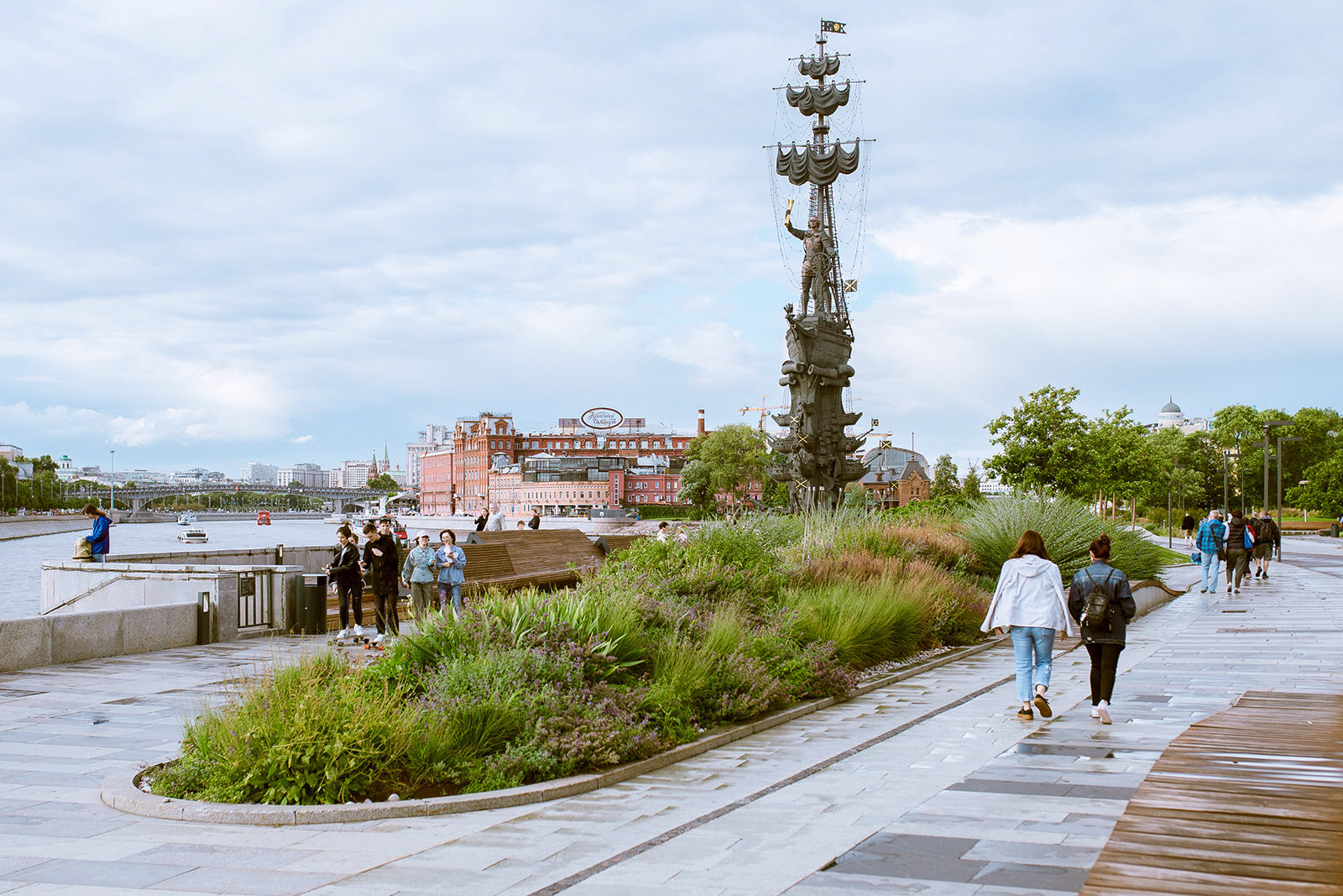 «День Франции» в парке искусств «Музеон» – события на сайте «Московские Сезоны»