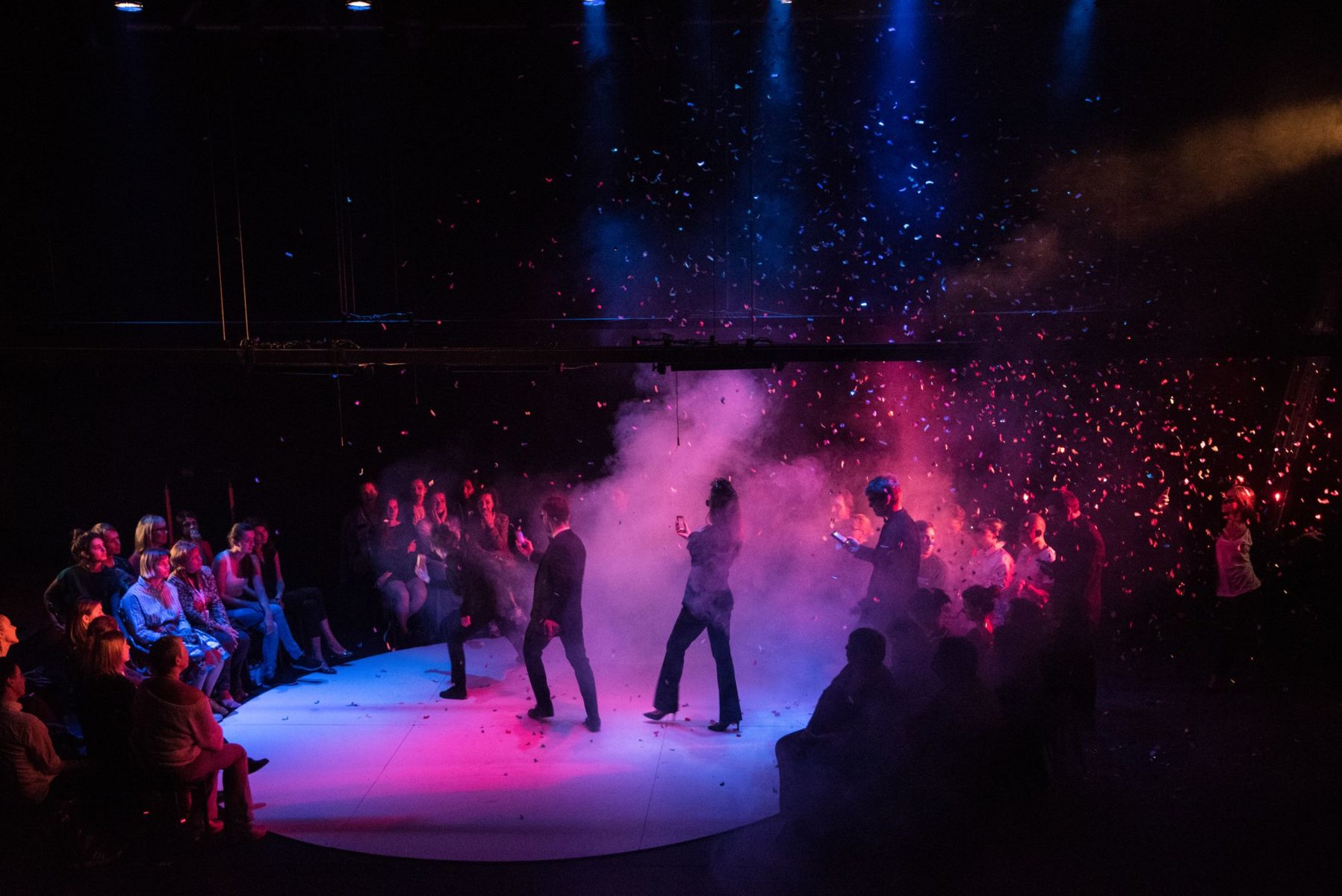 Фестиваль «Артмиграция» – события на сайте «Московские Сезоны»