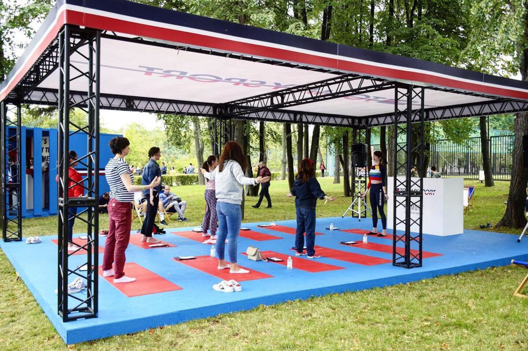 Занятия по пилатесу и барре в саду имени Баумана – события на сайте «Московские Сезоны»