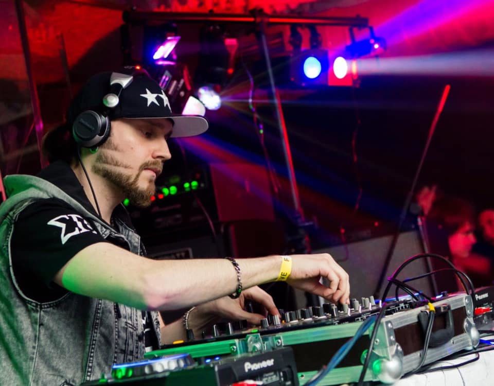 Фестиваль электронной музыки в ландшафтном парке «Митино» – события на сайте «Московские Сезоны»