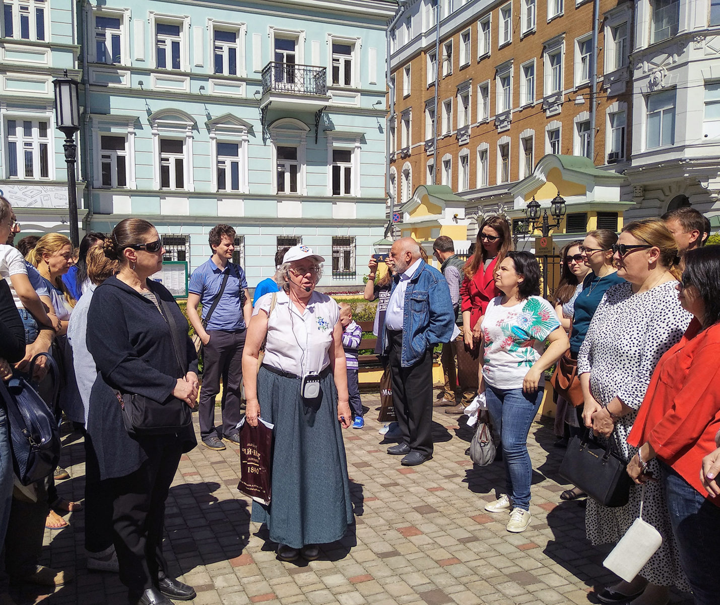 Экскурсия «По следам литературных героев – 2» в библиотеке им. И. С. Тургенева – события на сайте «Московские Сезоны»