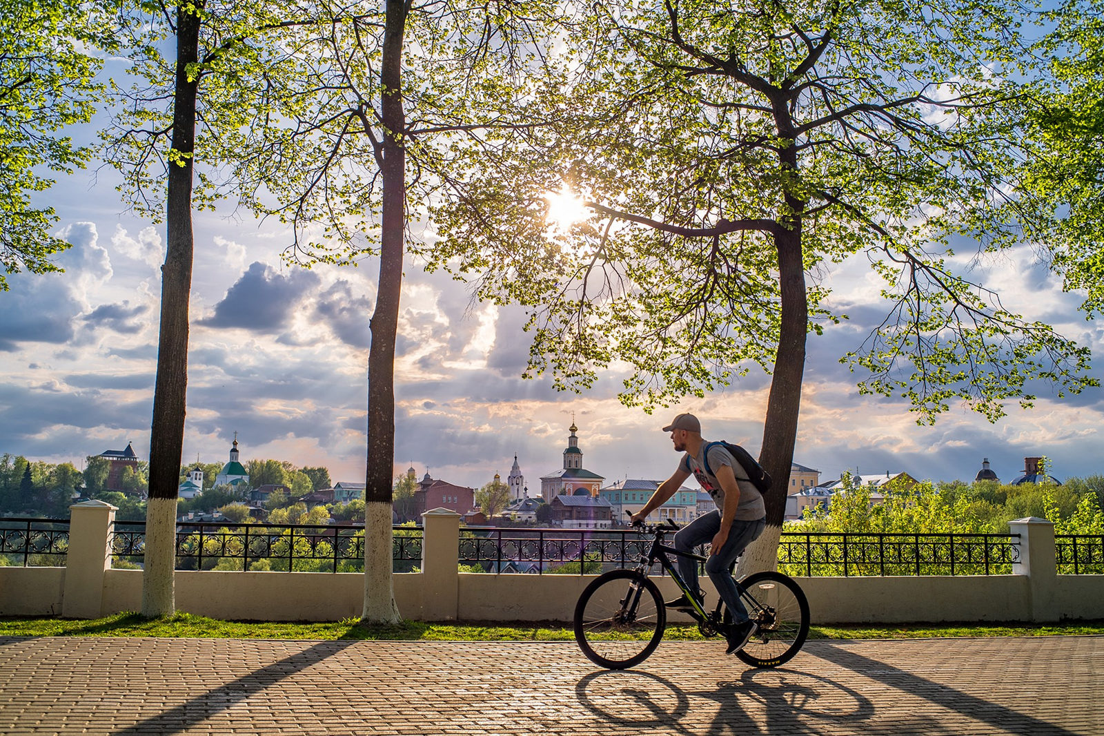 «Путешествуйте дома. Владимирская область» в саду «Эрмитаж» – события на сайте «Московские Сезоны»