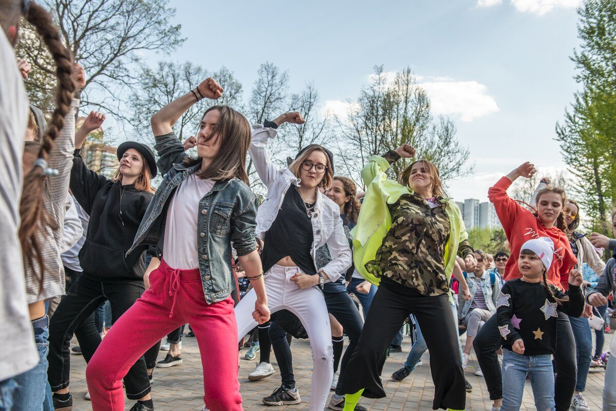 Фестиваль K-рop open air в Воронцовском парке – события на сайте «Московские Сезоны»