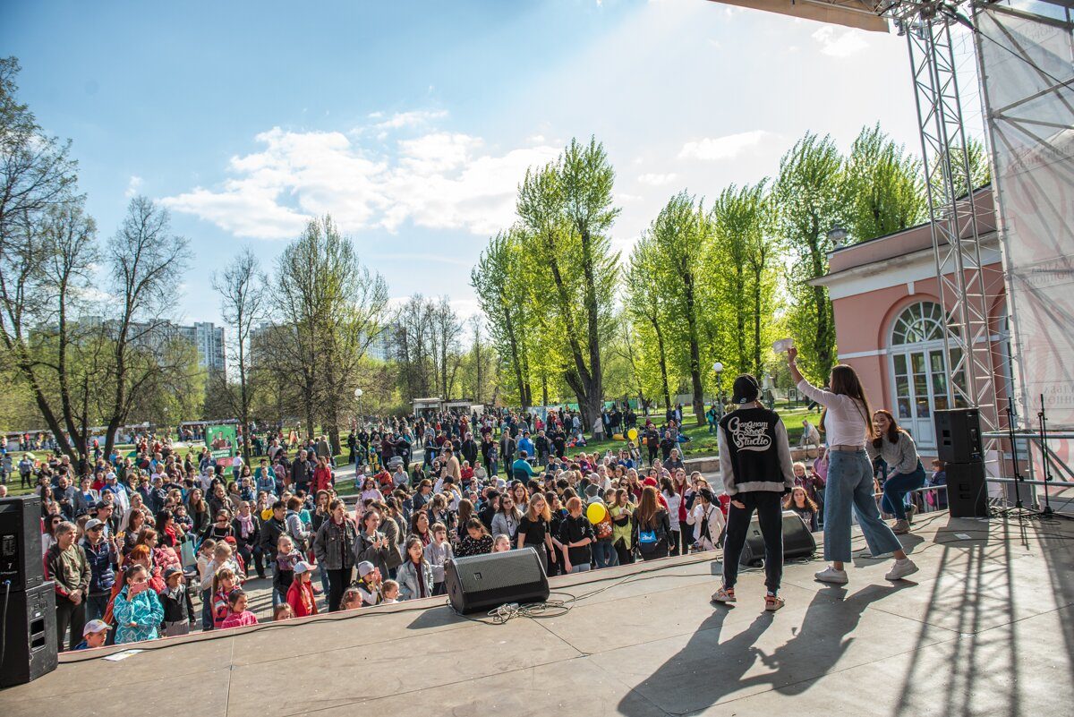 Фестиваль K-рop open air в Воронцовском парке – события на сайте «Московские Сезоны»