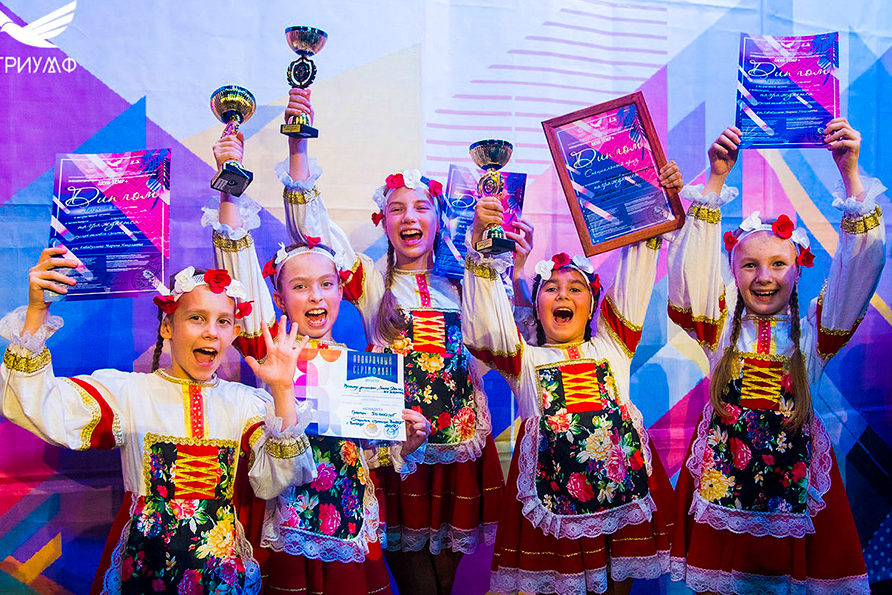 Международный конкурс-фестиваль «Звуки и краски столицы» – события на сайте «Московские Сезоны»