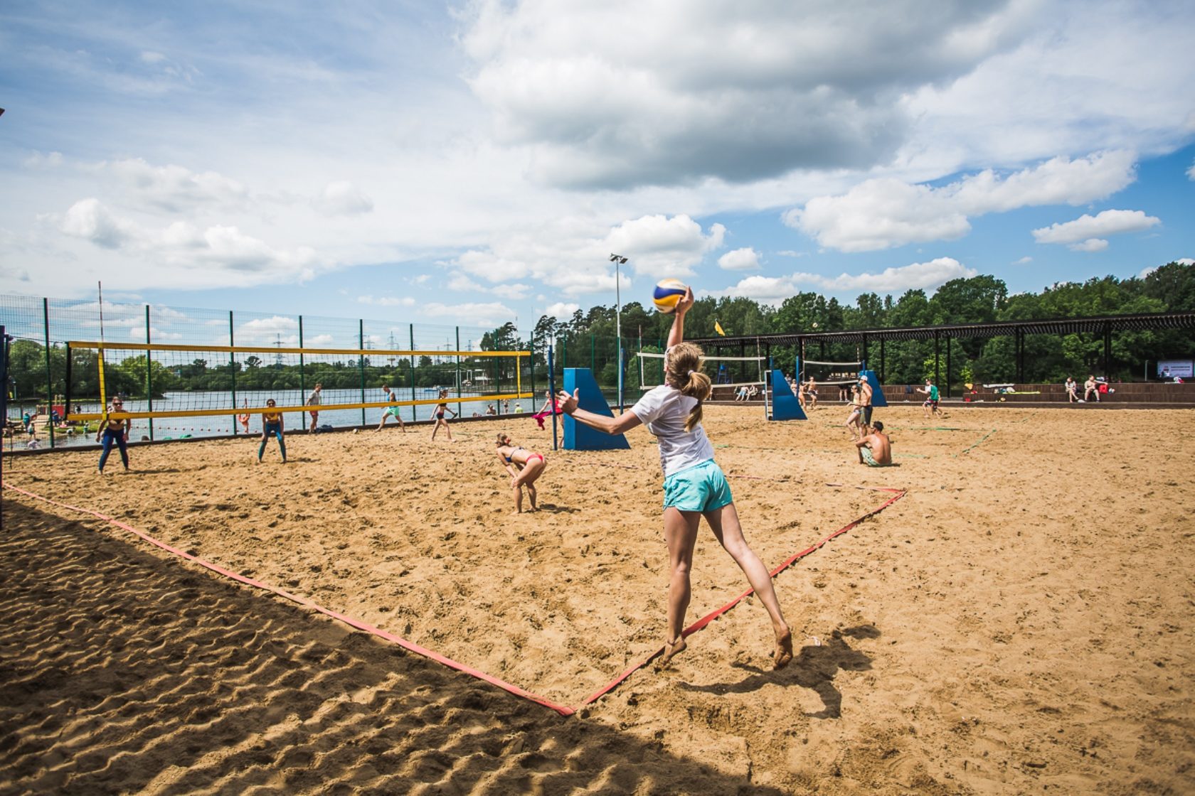Спартакиада «Кубок префекта» по пляжному волейболу в зоне отдыха «Левобережье» – события на сайте «Московские Сезоны»