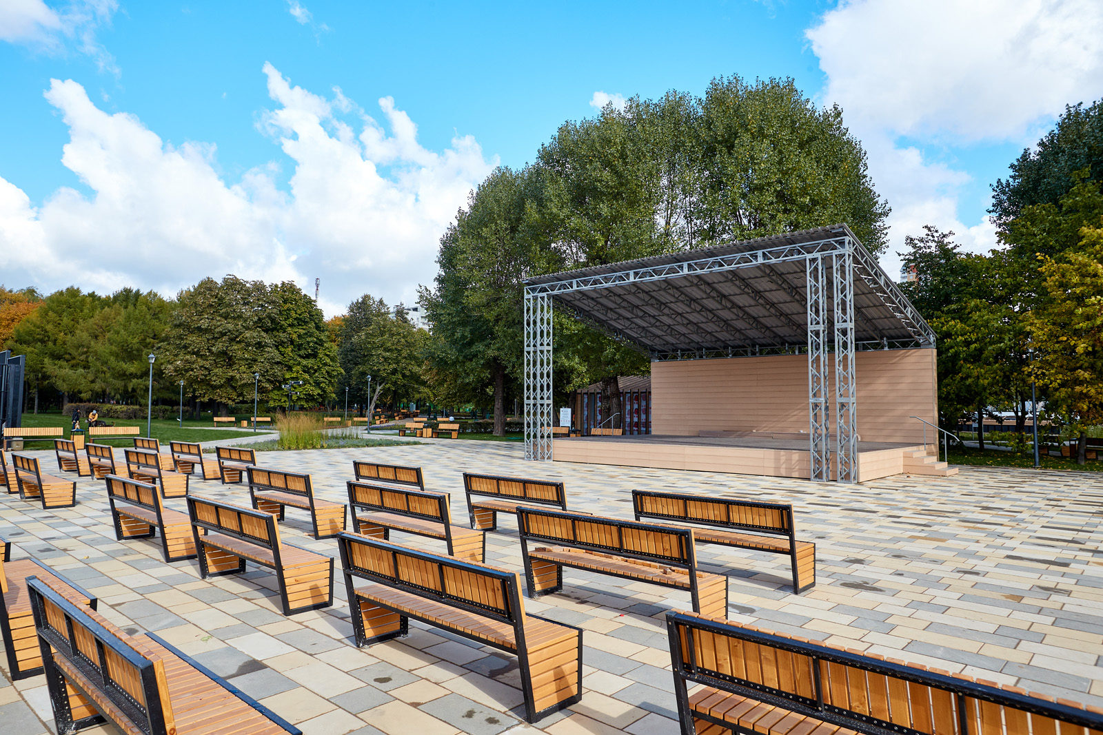 День города в парке имени Святослава Федорова – события на сайте «Московские Сезоны»