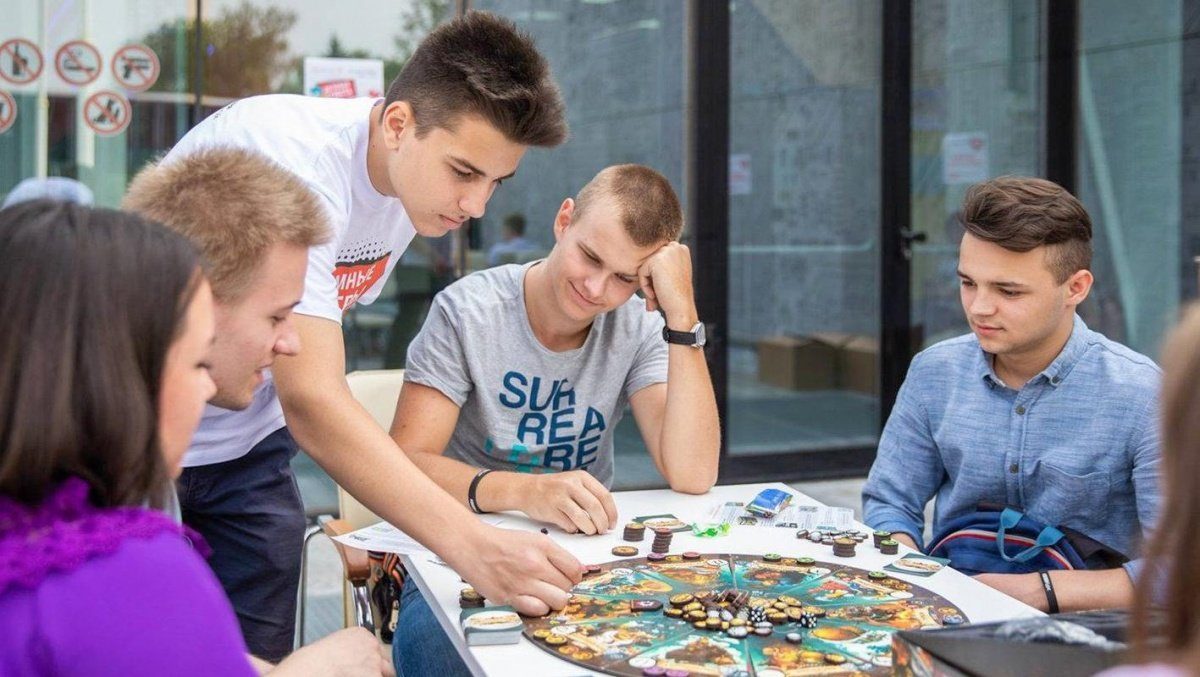 Марафон успешных школьников на ВДНХ – события на сайте «Московские Сезоны»